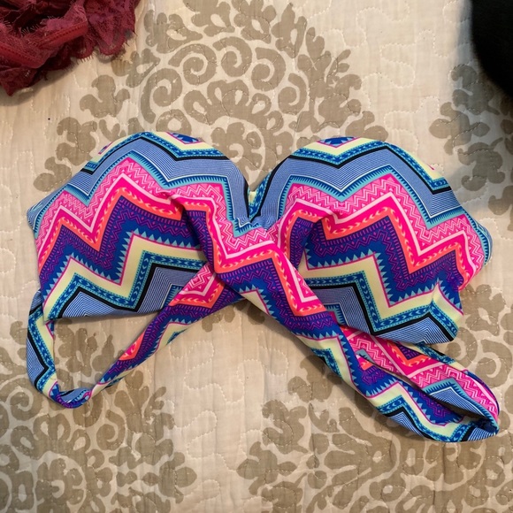 PINK Victoria’s Secret strapless bikini top - Picture 1 of 4